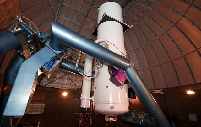 Рис. 2. Основной телескоп обзора Catalina Sky Survey.