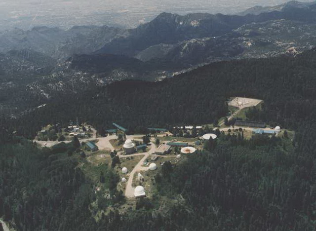 Рис. 4. Обсерватория Mt. Lemmon в горах Каталины, Аризона.